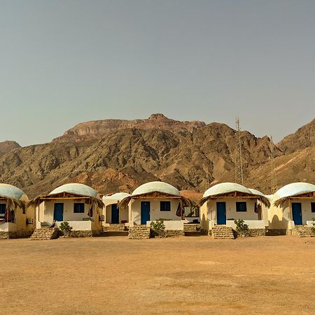 Nuweiba` Aladdin Campヴィラ エクステリア 写真